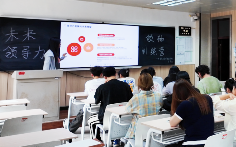 点击图片进入下一页 点击图片进入下一页